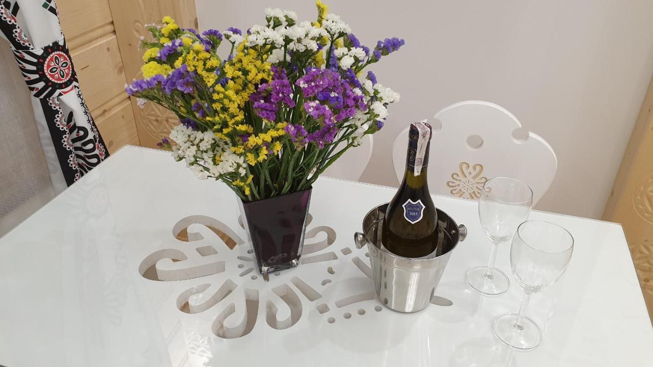 Villa Fortuna - Regionalne Apartamenty & Spa - Sauna, Grill, Jacuzzi Z Widokiem Na Tatry 扎科帕内 外观 照片