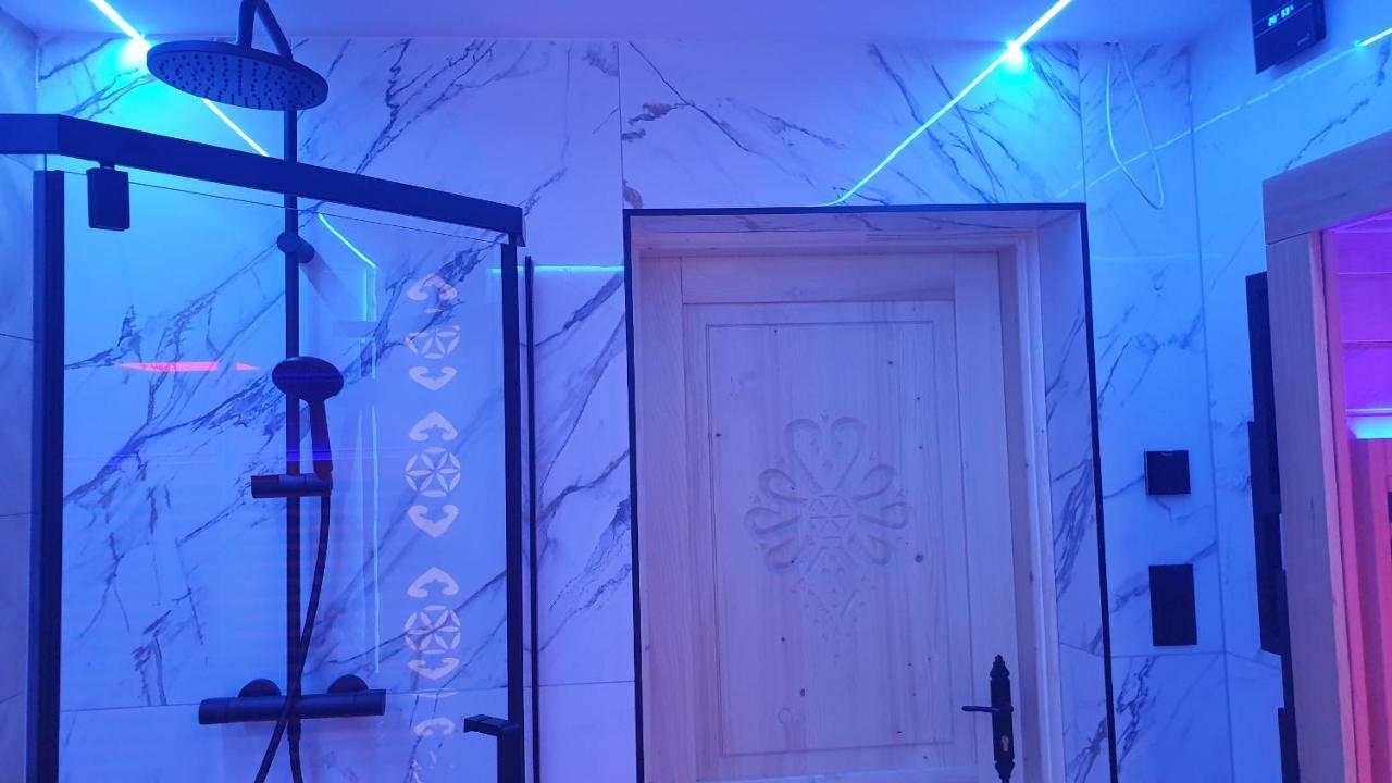 Villa Fortuna - Regionalne Apartamenty & Spa - Sauna, Grill, Jacuzzi Z Widokiem Na Tatry 扎科帕内 外观 照片