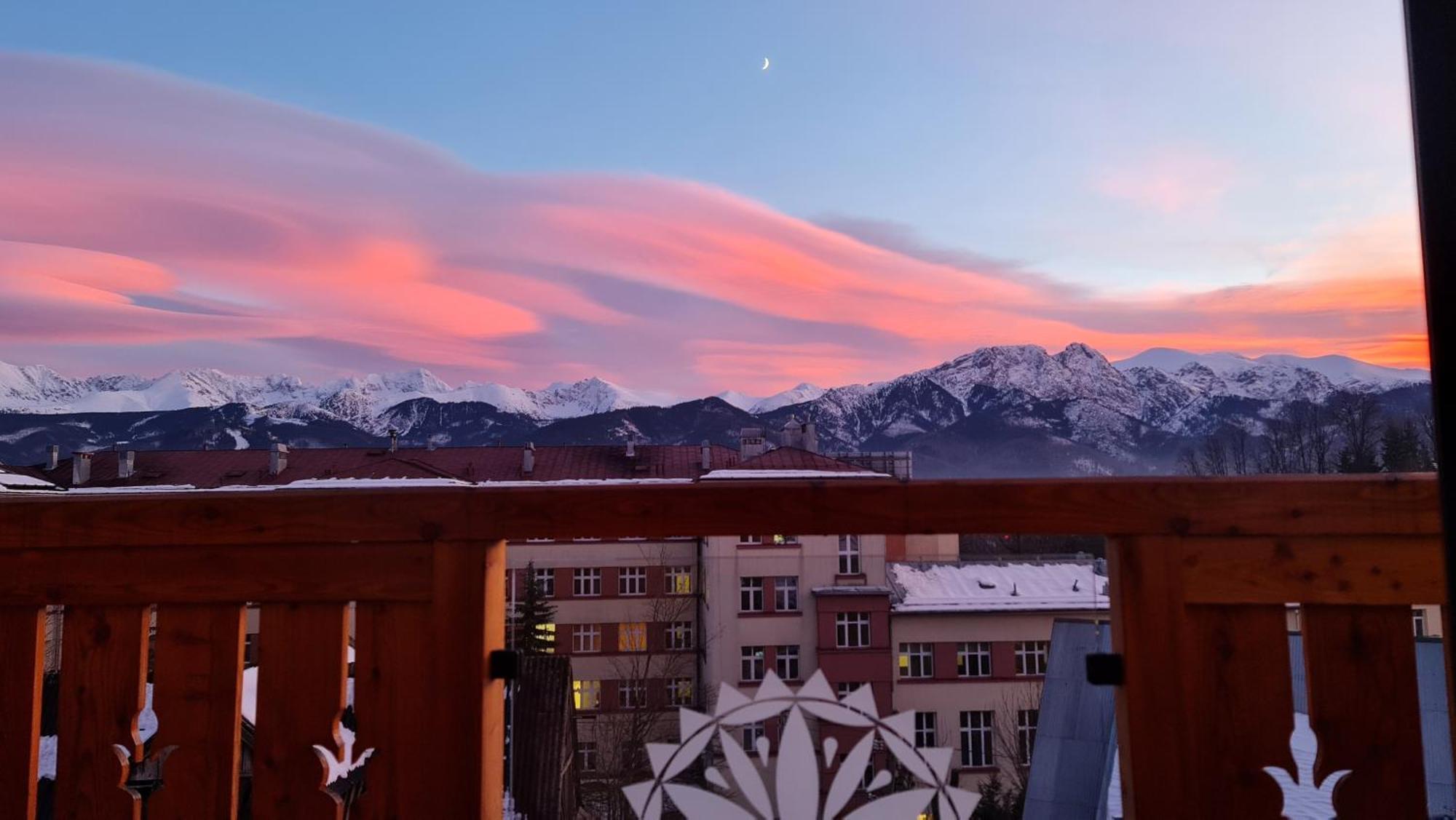 Villa Fortuna - Regionalne Apartamenty & Spa - Sauna, Grill, Jacuzzi Z Widokiem Na Tatry 扎科帕内 外观 照片